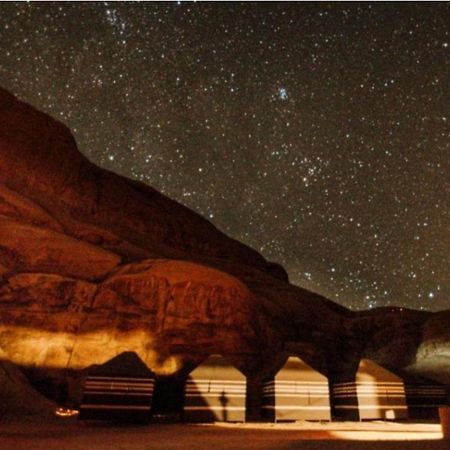 Wadi Rum Local Guide Camp Extérieur photo