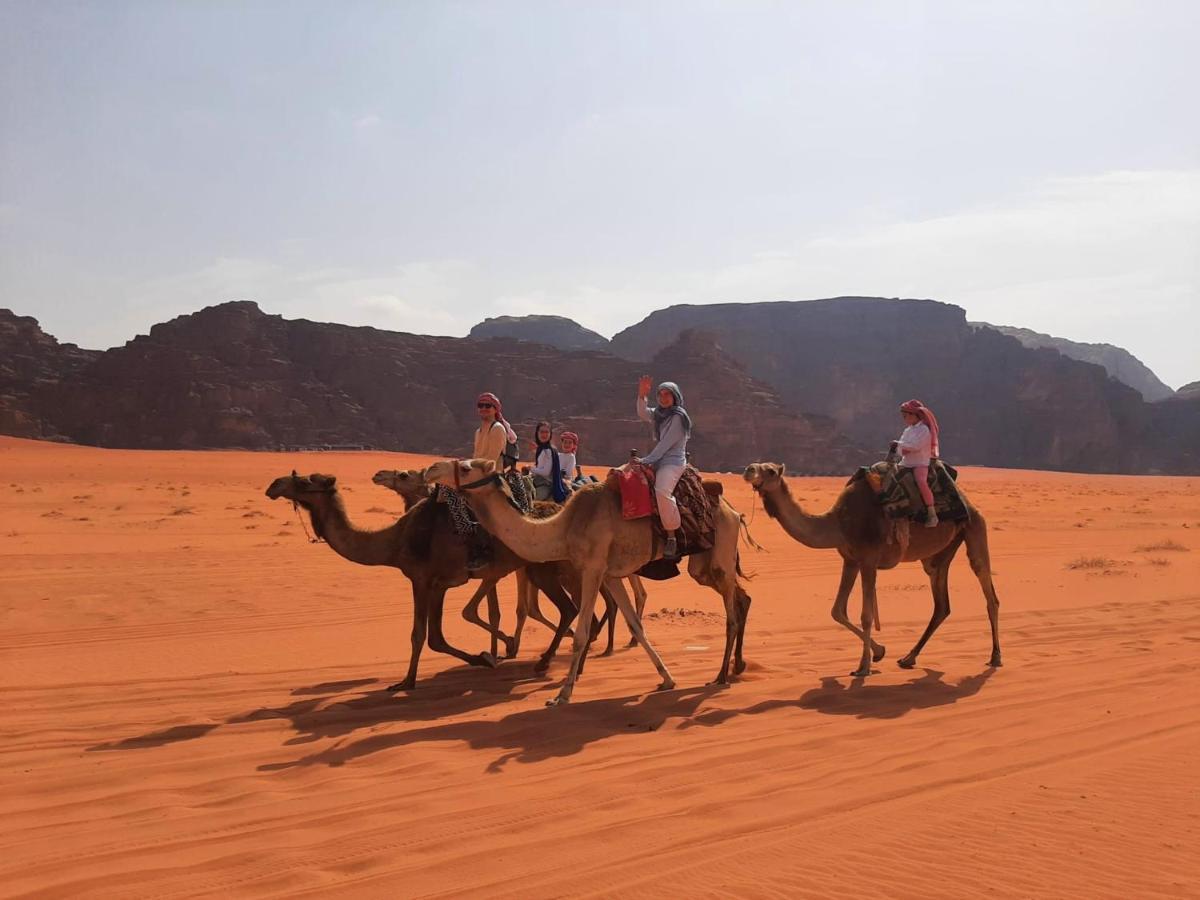 Wadi Rum Local Guide Camp Extérieur photo
